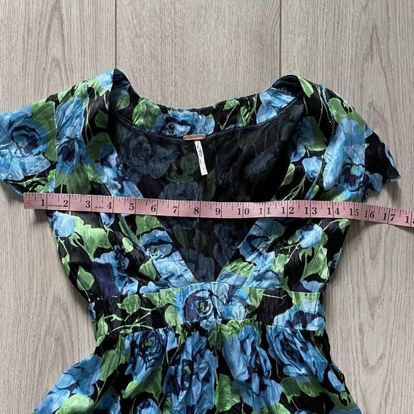 Free People Fit & Flare Dress Women Blue Size 0 Floral Cap Sleeves Silk - Picture 5 of 9